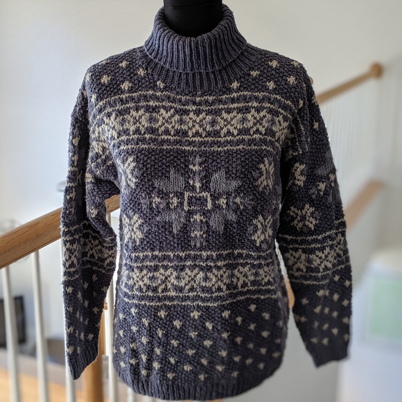 Jones New York Sweaters - Jones New York hand knit sweater, petite small